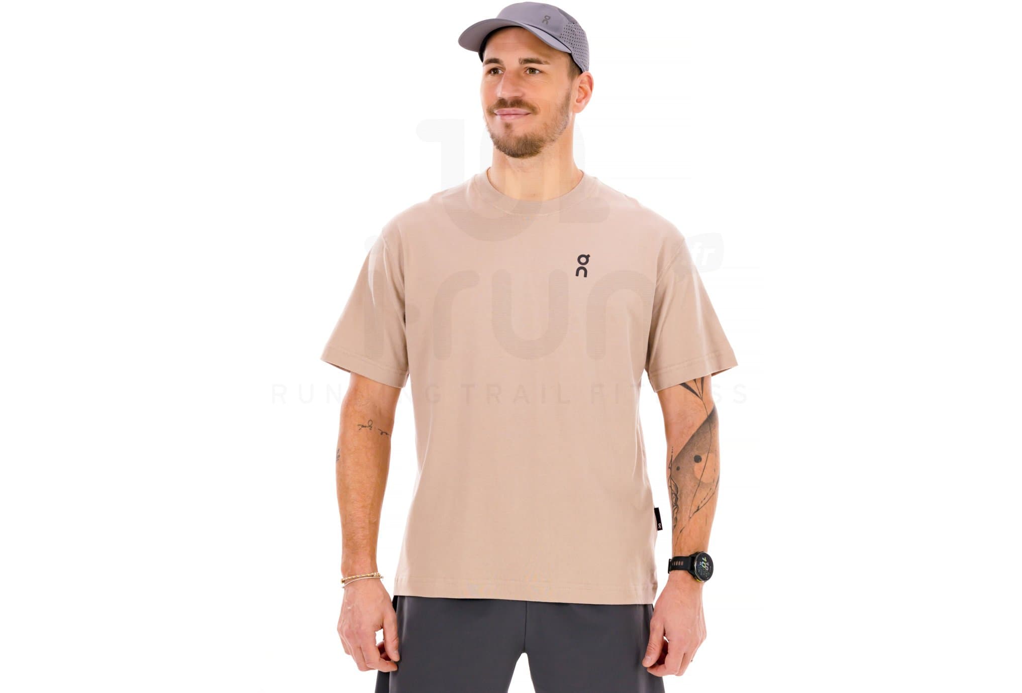 On-Running Club T
